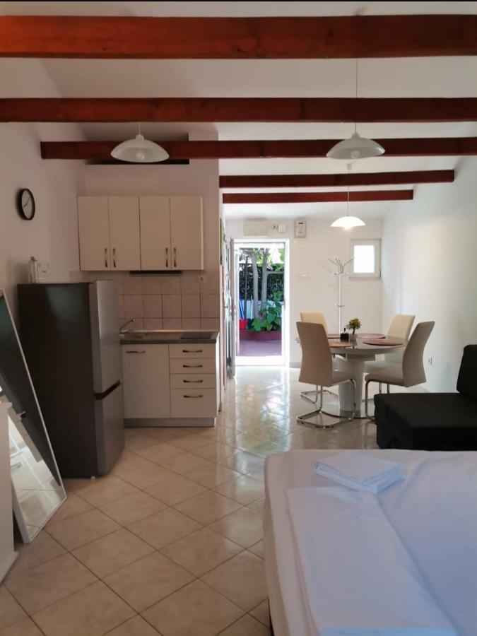 Dine Apartment Дубровник Экстерьер фото